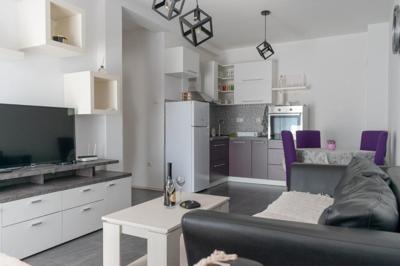Stan Na Dan 021 Apartment Novi Sad Luaran gambar