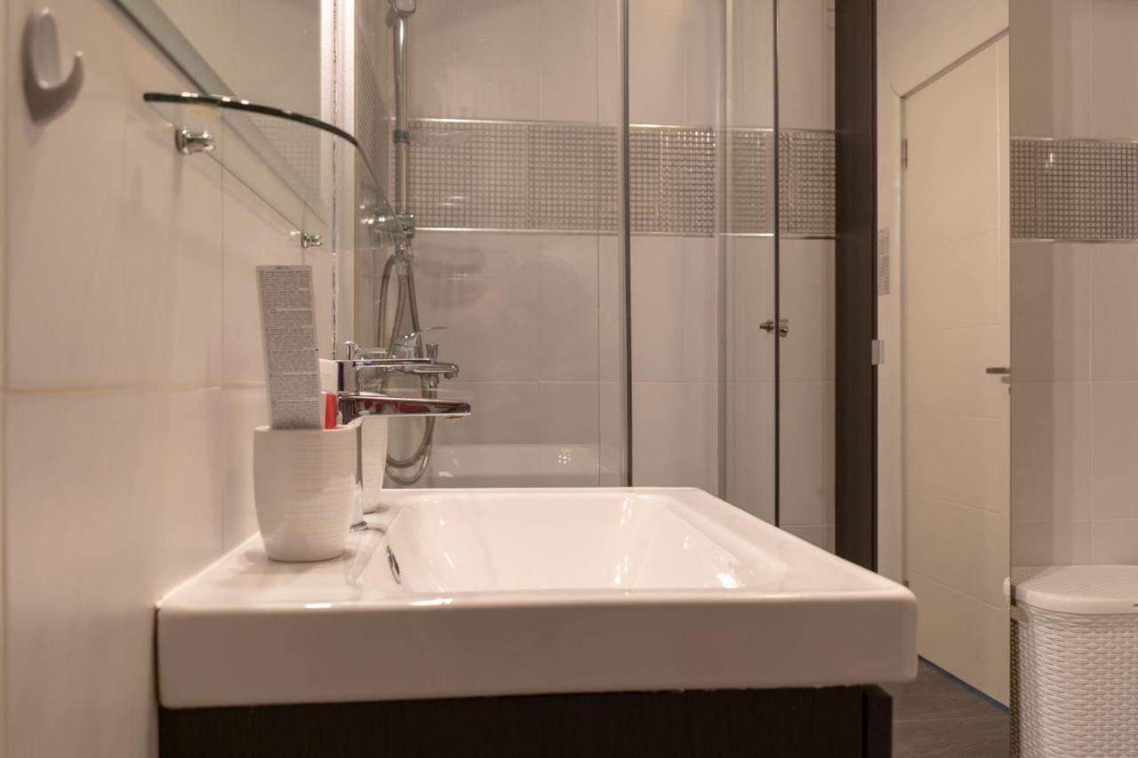 Stan Na Dan 021 Apartment Novi Sad Luaran gambar