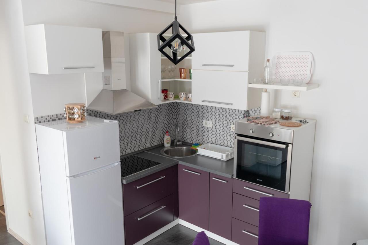 Stan Na Dan 021 Apartment Novi Sad Luaran gambar